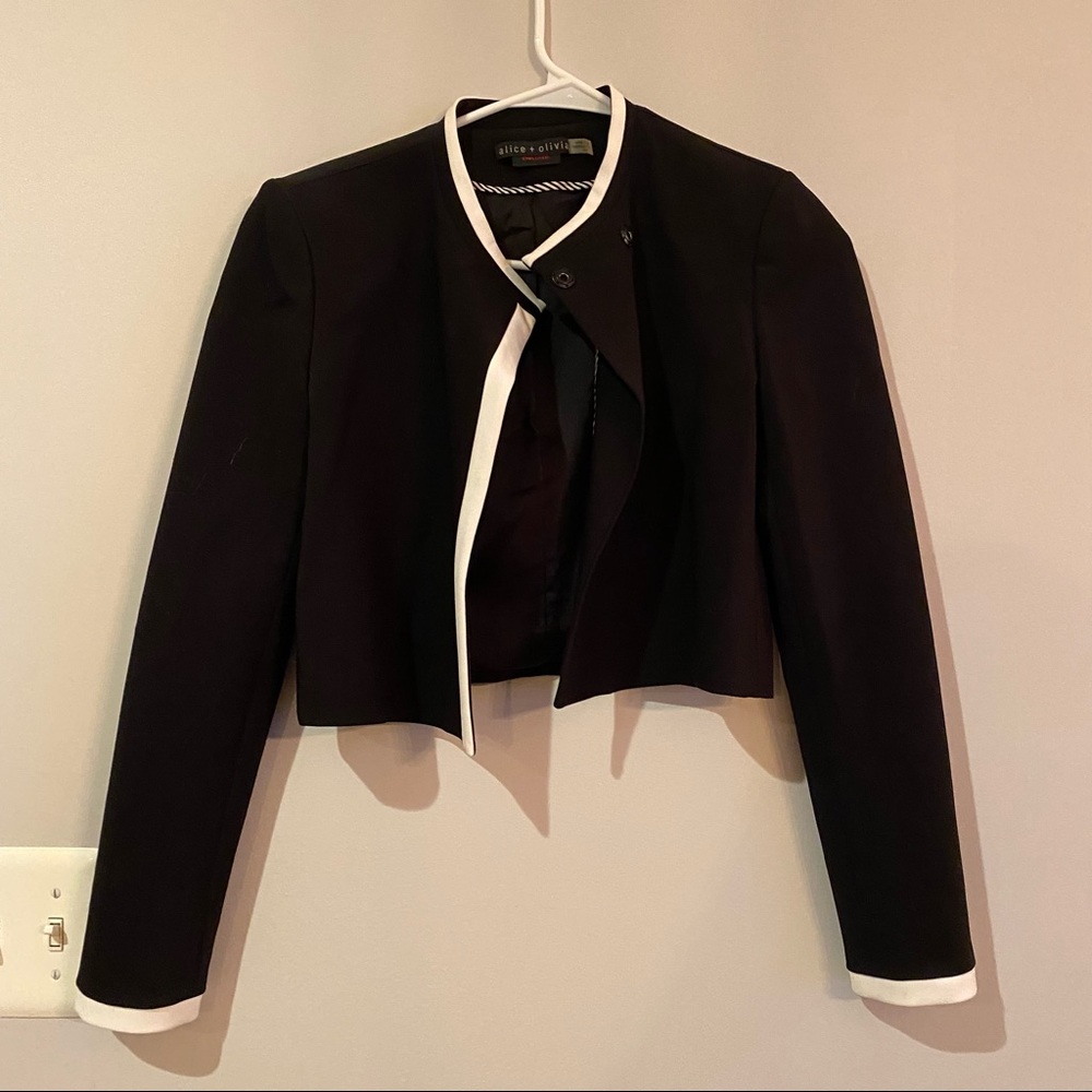 Alice Olivia Cropped blazer black size xs